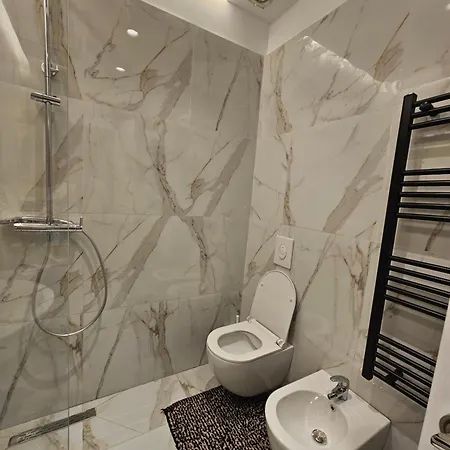 Apartman Tirana *
